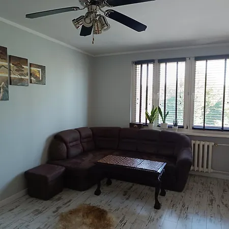 Apartman Ul. Wczasowa 300 M Od Morza